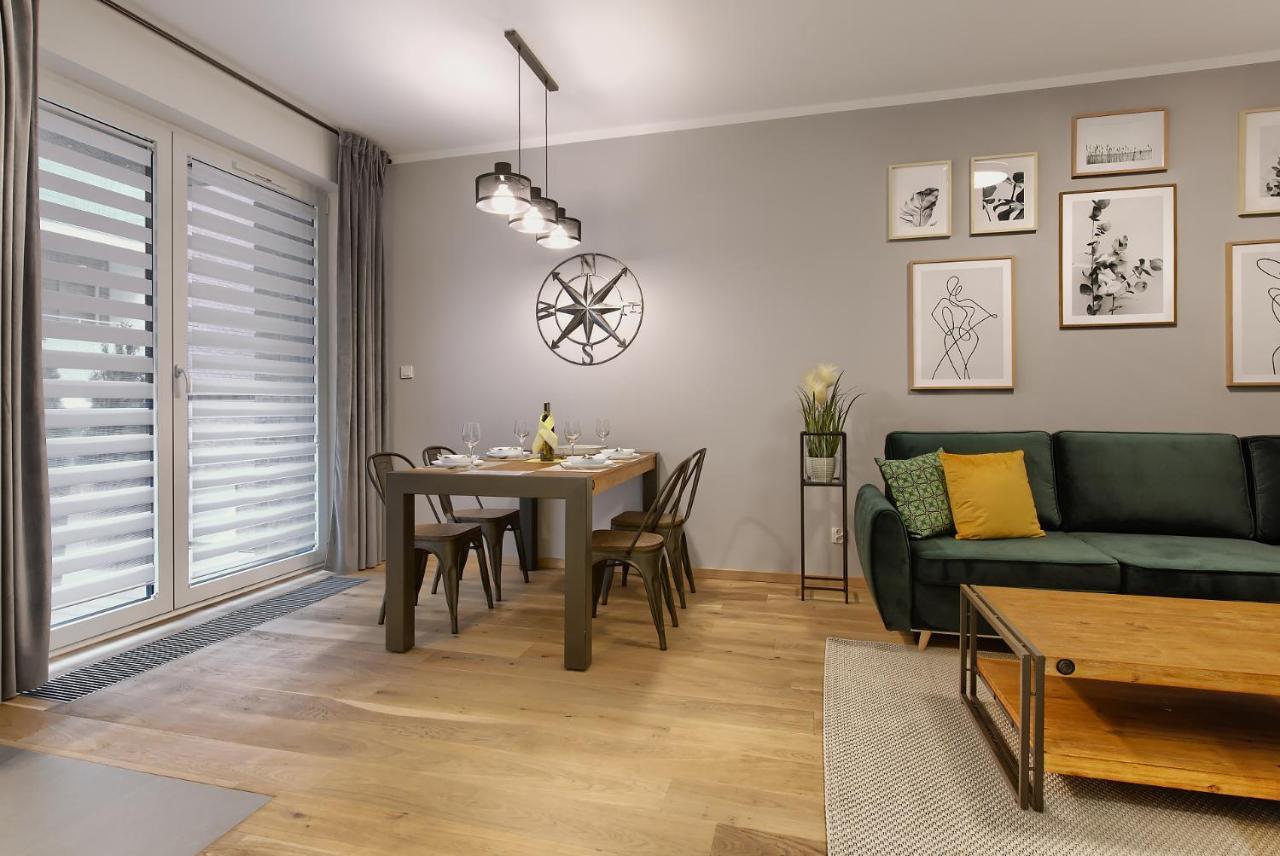 Zentrum II Apartament Parking By Impero Poznań Kültér fotó